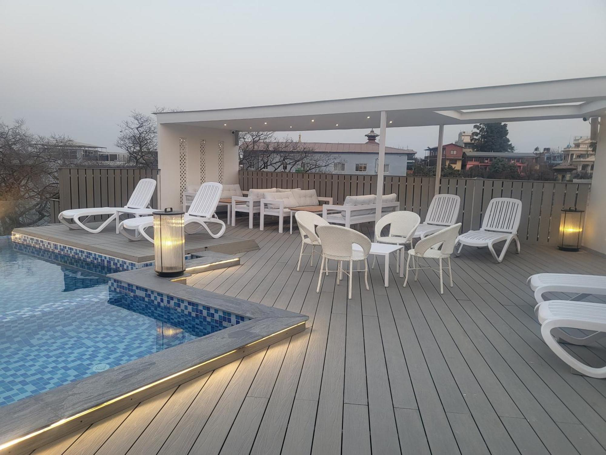 Square Hotel Katmandu Eksteriør billede