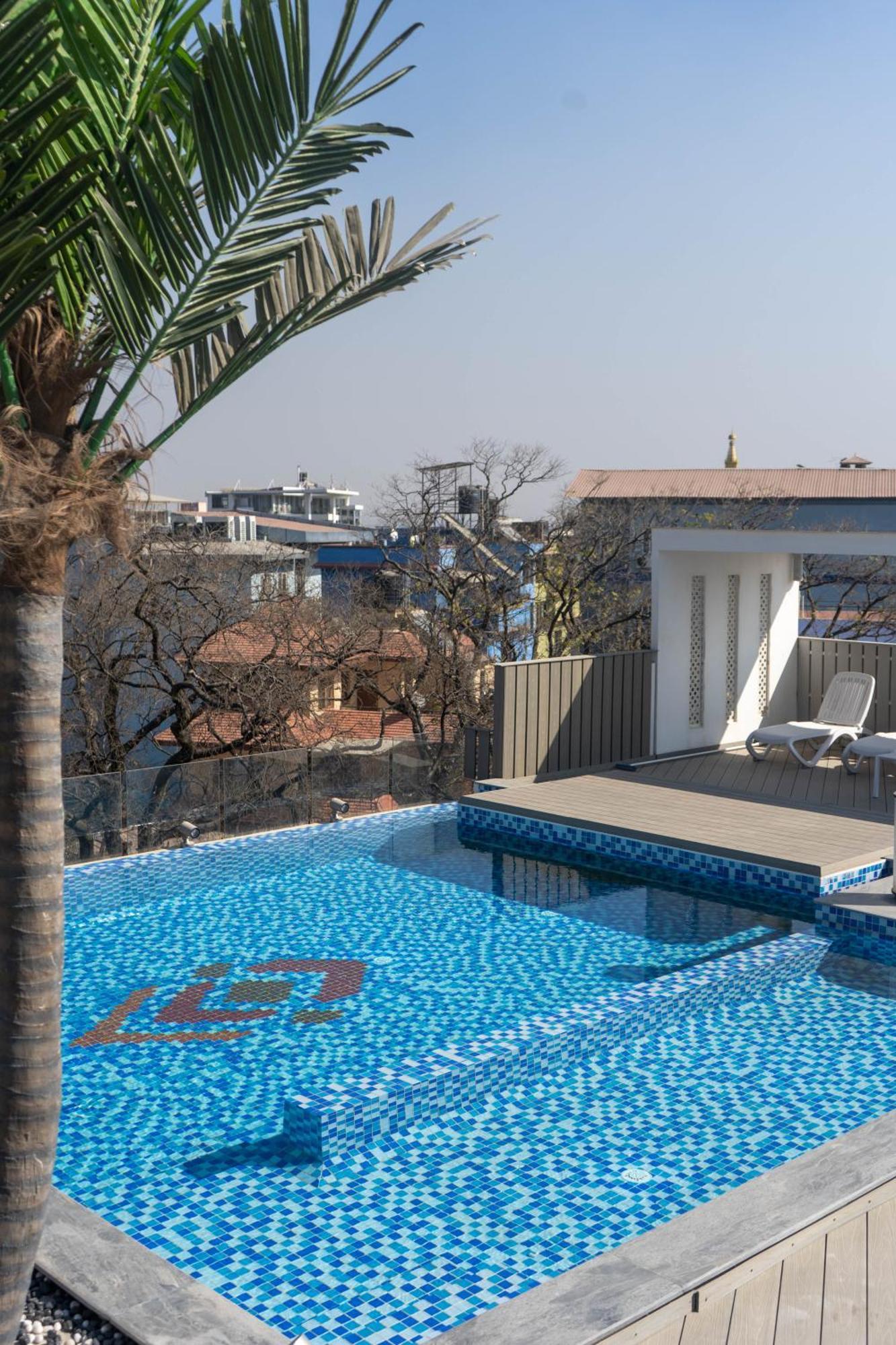 Square Hotel Katmandu Eksteriør billede